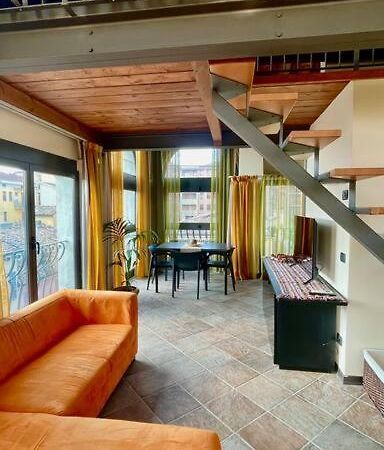 Altana - Loft Sulla Citta Apartment Parma Bagian luar foto